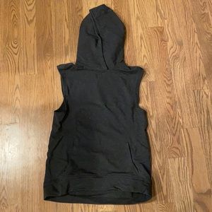 Lululemon size 6 hooded athletic vest - charcoal gray